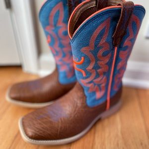 Twisted X cowboy boots girl size 3M